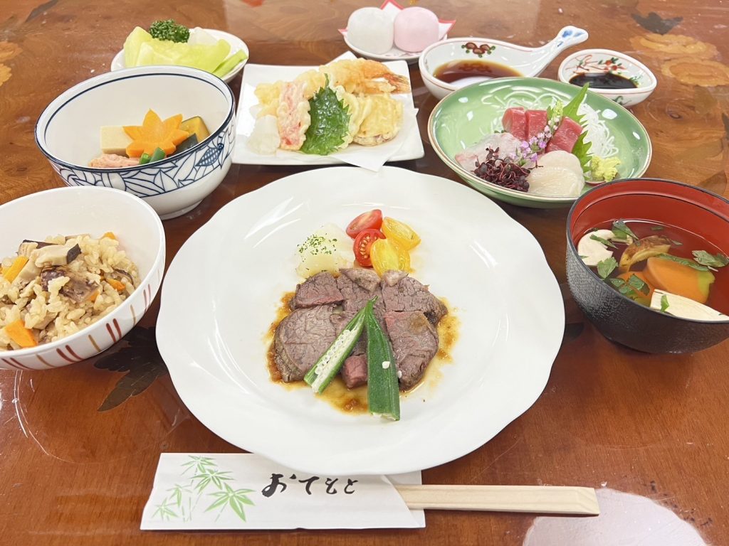 昼食（敬老のお祝い）